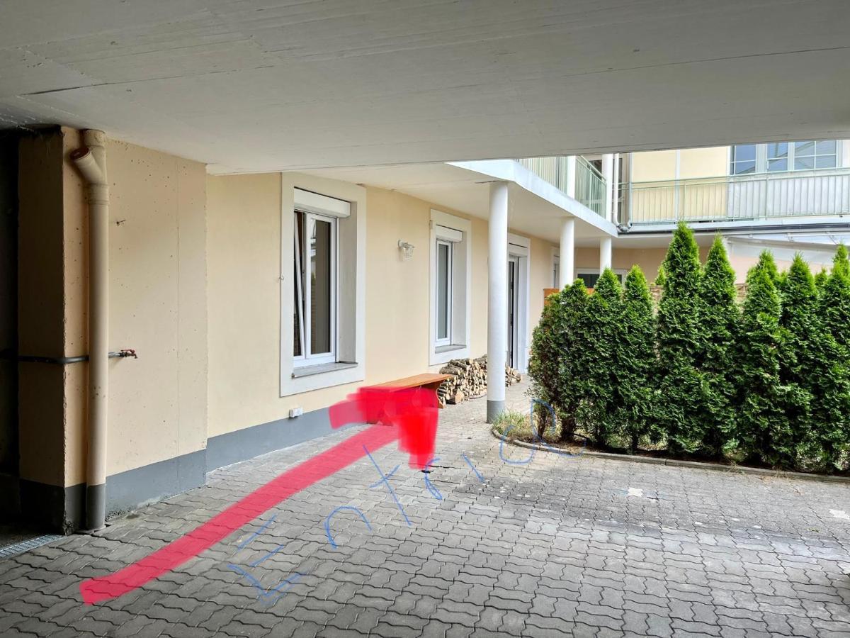 Center No 1 Apartment บาดอิสชิล ภายนอก รูปภาพ