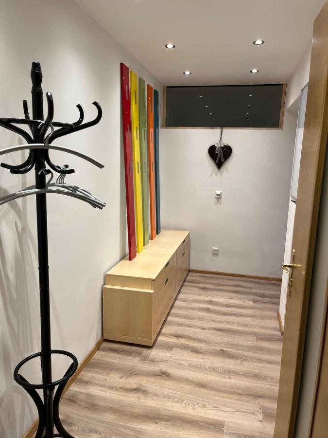 Center No 1 Apartment บาดอิสชิล ภายนอก รูปภาพ